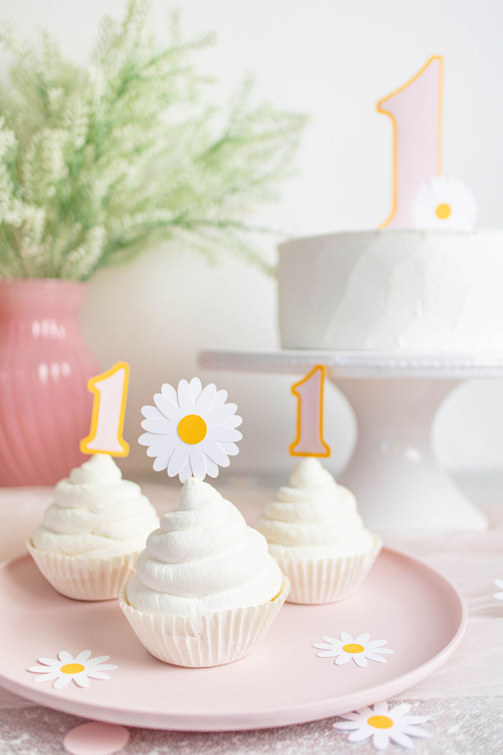 Daisy Cupcake Toppers