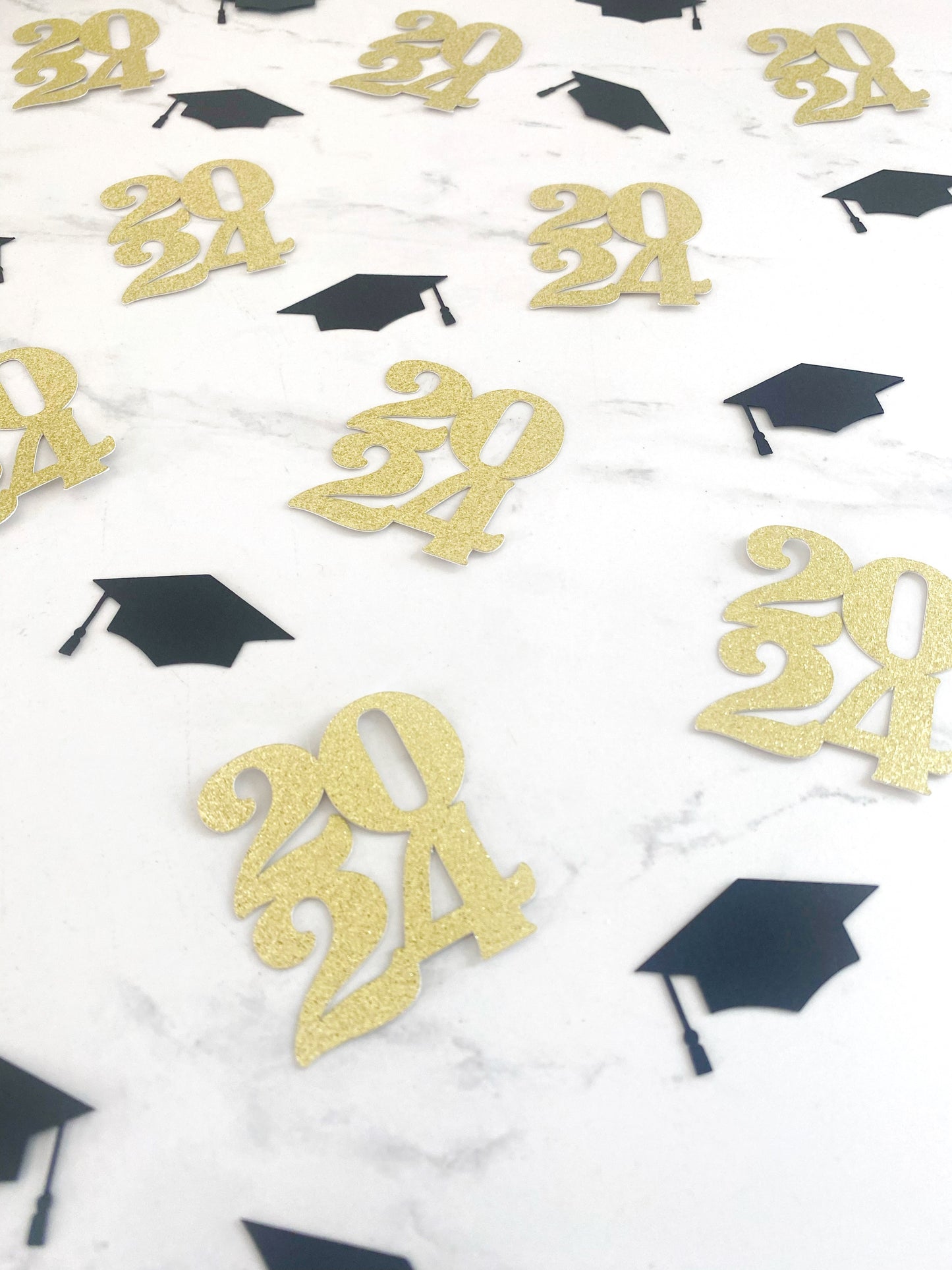 2025 Graduation Confetti