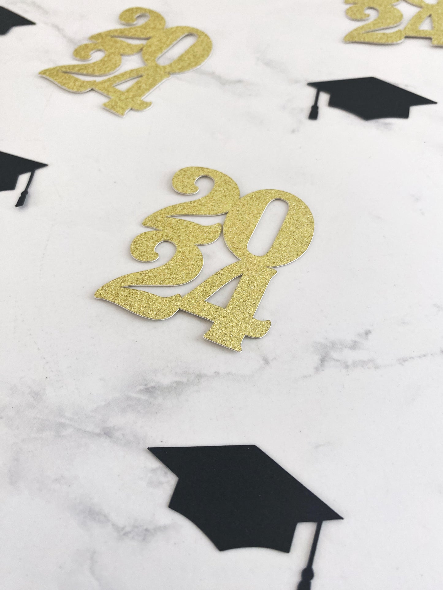 2025 Graduation Confetti