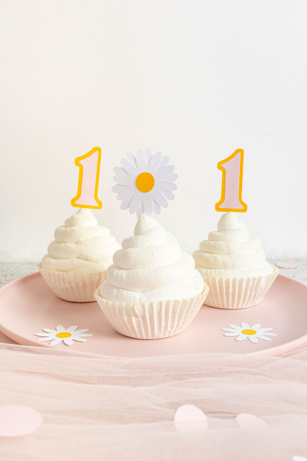 Daisy Cupcake Toppers